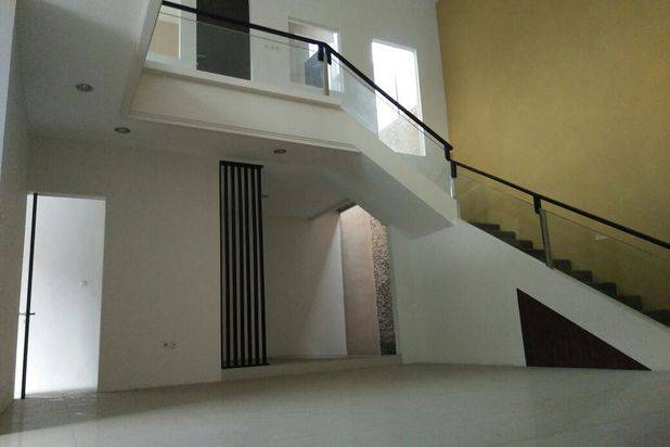 Dijual Rumah Nginden Intan Barat Sukolilo Surabaya Ron.a1261