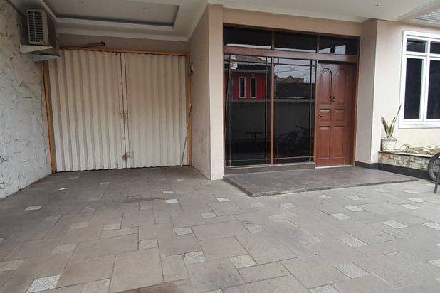 Rumah Bisa Untuk Kantor Atau Usaha Lain Sayap Buah Batu Turangga