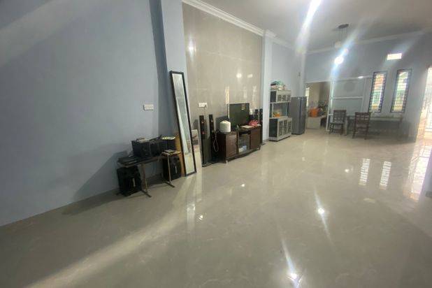 Dijual Rumah Goldenland Batam Center 2 Lantai Siap Huni