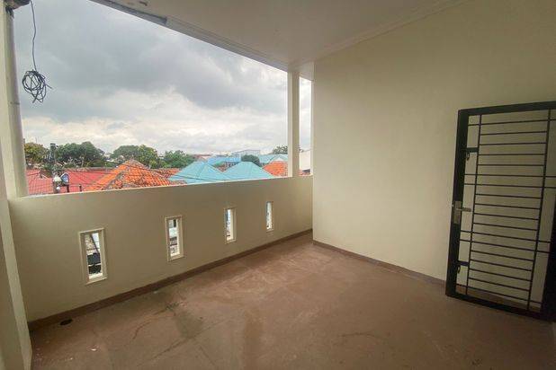 Dijual Rumah Goldenland Batam Center 2 Lantai Siap Huni