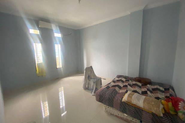 Dijual Rumah Goldenland Batam Center 2 Lantai Siap Huni