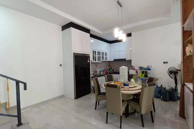 Dijual Rumah 2 Lantai Tiban Global Semi Furnish Siap Huni
