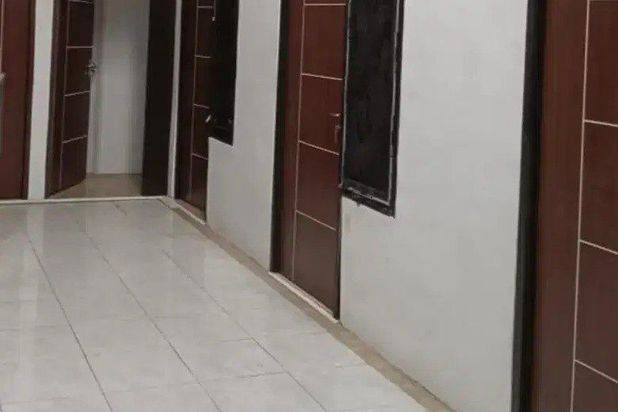 DI JUAL RUMAH USAHA MANUKAN KULON SURABAYA
