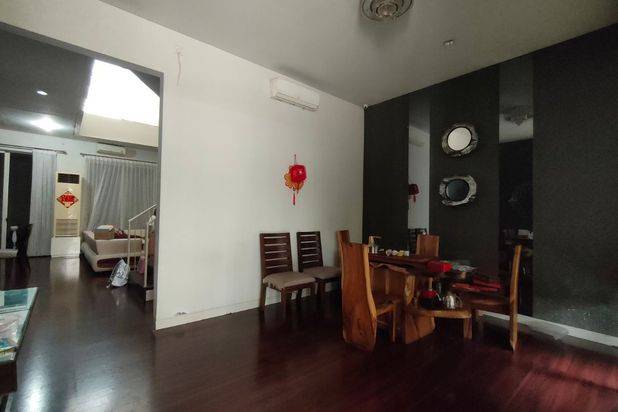 Rumah Furnish di Wisata Bukit Mas Cluster Grand Palais Surabaya