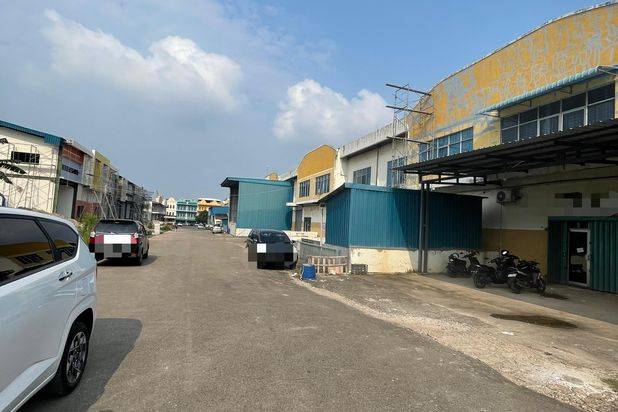 Dijual Cepat Gudang Graha Mas Sungai Panas