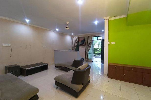 Disewakan Rumah Cantik Bella Vista Residence