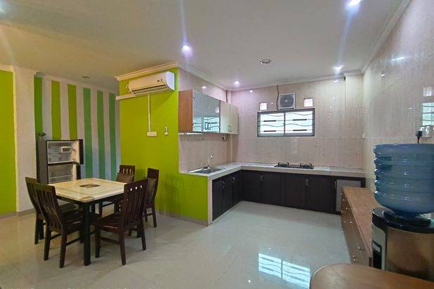 Disewakan Rumah Cantik Bella Vista Residence