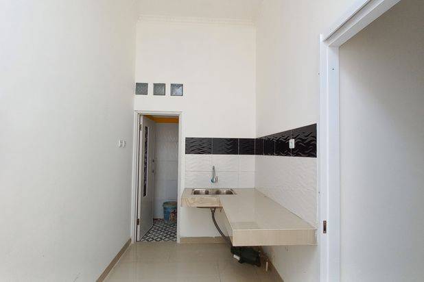 Rumah Cantik Termurah Di Dalam Komplek Di Dkuh Zamrud Bekasi