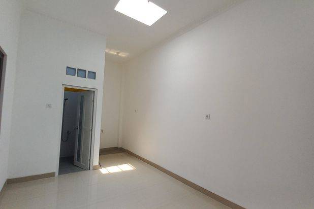 Super Sekali ... Rumah Bagus, Minimalis, Di Dukuh Zamrud