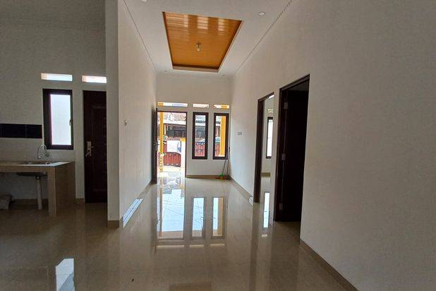 Super Sekali ... Rumah Bagus, Minimalis, Di Dukuh Zamrud