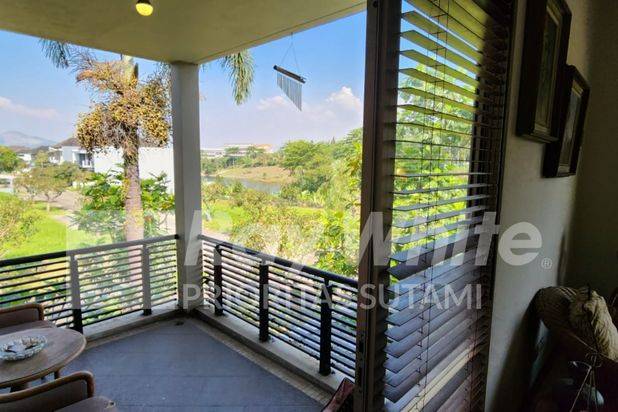 Rumah Hoek 2 Lantai di Cluster Favorite Bagus hadap Selatan