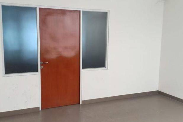 Ruko dan Gudang Sudirman Bandung jarang ada! Jual cepat SHM