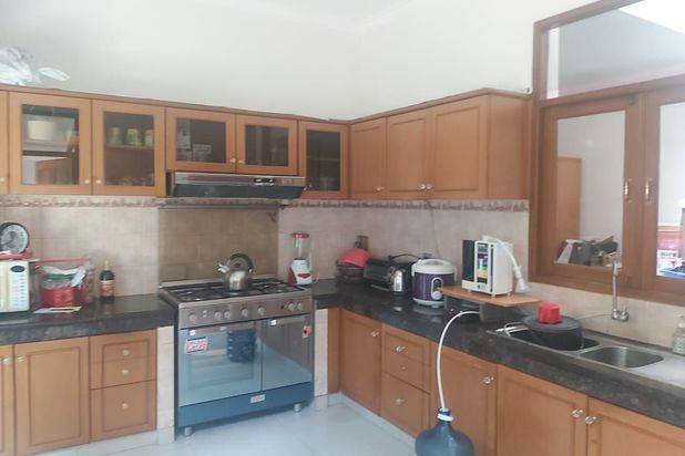 Dijual Rumah di Sayap Pajajaran 2 Lantai SHM Bagus nego abis!