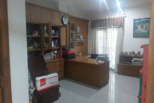 Dijual Rumah di Sayap Pajajaran 2 Lantai SHM Bagus nego abis!