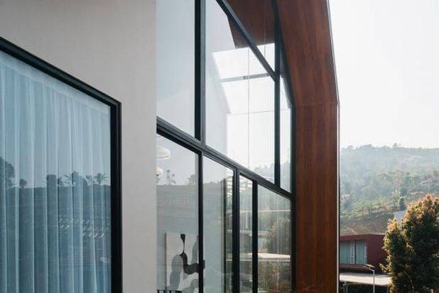 Dijual Rumah di Resor dago pakar SHM hadap Utara