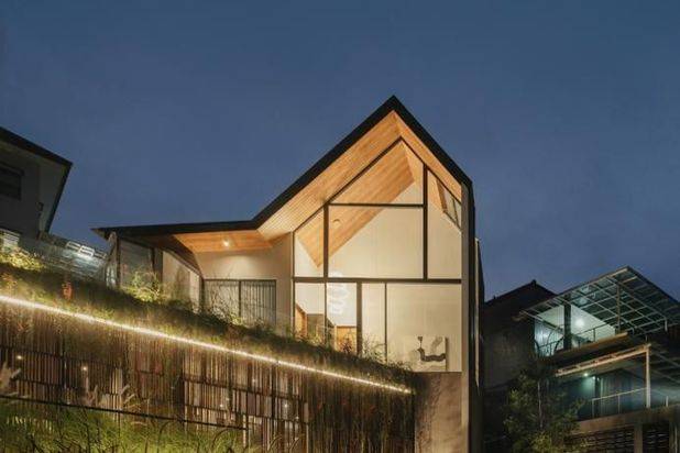 Dijual Rumah di Resor dago pakar SHM hadap Utara