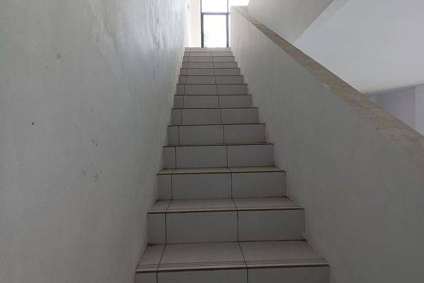 Ruko Baru 3 Lantai di Mainroad Cibaduyut, Bandung