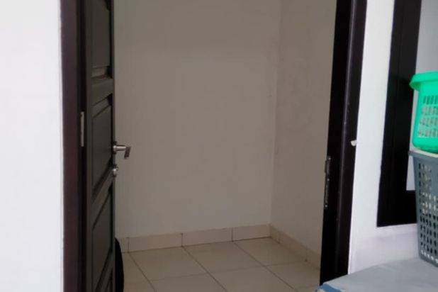 Dijual Rumah di Puri Cipageran, 2 Lantai Bagus SHM Timur