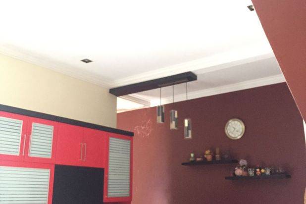 Dijual Rumah Eksklusif Siap Huni di Sariwangi Bandung