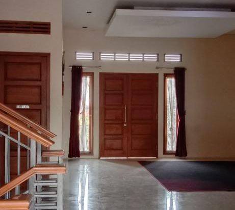 Dijual Rumah Eksklusif Siap Huni di Sariwangi Bandung