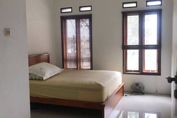 Dijual Rumah Eksklusif Siap Huni di Cigadung Bandung