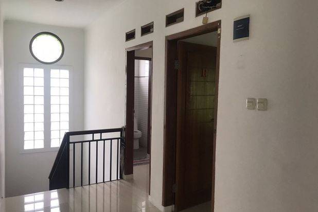 Dijual Rumah Eksklusif Siap Huni di Cigadung Bandung