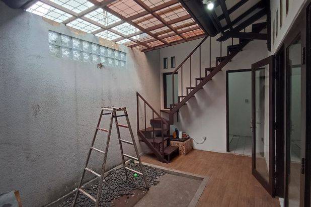 Disewakan Rumah Siap Huni di Sindanglaya Bandung