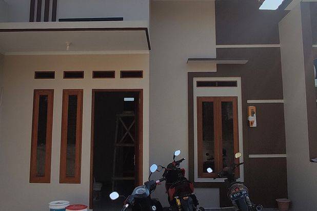 Rumah di dekat stasiun,pintu tol sawangan,lokasi strategis dan bebas banjir