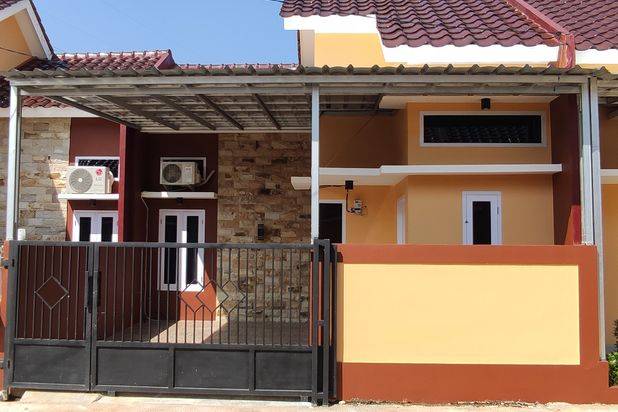Rumah di cluster dekat pintu tol sawangan,dekat stasiun,lokasi strategis dan bebas banjir