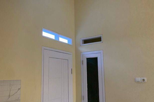 Di rumah cluster dengan dengan stasiun dan pintu tol sawangan