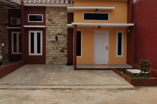 Rumah di jual dekat dengan pintu tol sawangan,stasiun, lokasi strategis dan bebas dari banjir