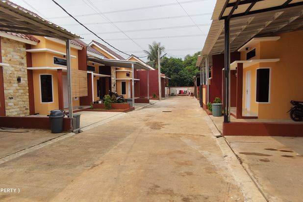 Rumah di jual dekat dengan pintu tol sawangan,stasiun, lokasi strategis dan bebas dari banjir