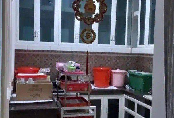 DIJUAL RUMAH WISATA BUKIT MAS CLUSTER ALEXANDRIA SURABAYA