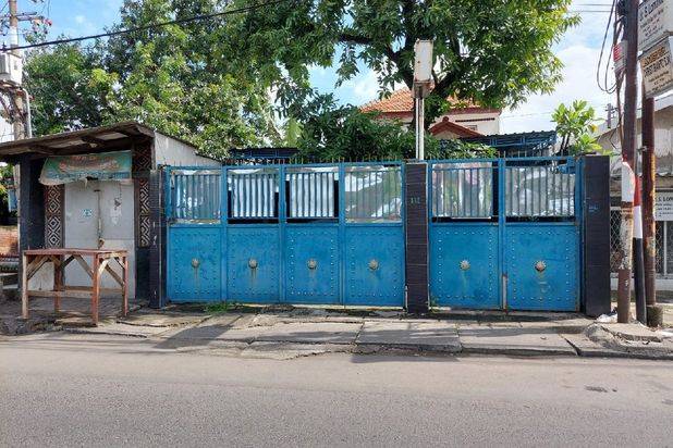 DIJUAL RUMAH RAYA BANYUURIP SURABAYA.