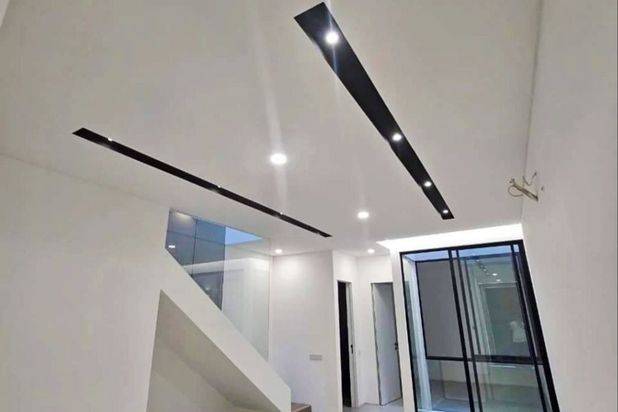 Dijual rumah baru jemursari surabaya dekat wonocolo, RSAL