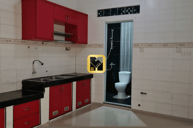 Rumah 3 Lantai Sudah Renovasi Kezia Residence