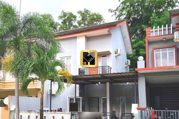 Rumah 2 Lantai Sudah Renovasi Garden Masyeba