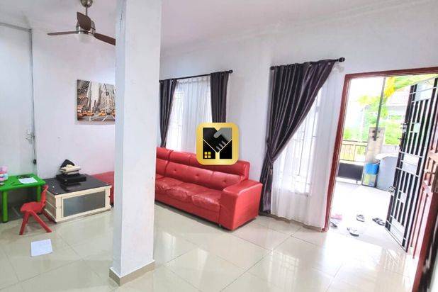Rumah 2 Lantai Sudah Renovasi Garden Masyeba