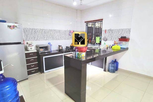 Rumah 2 Lantai Sudah Renovasi Garden Masyeba
