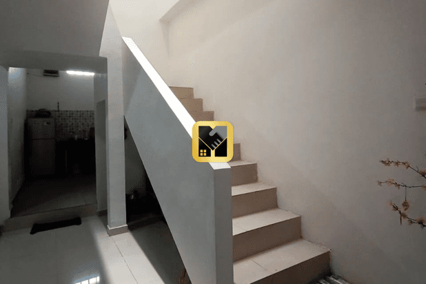 Rumah Murah 2 Lantai Semi Furnish Beverly Green