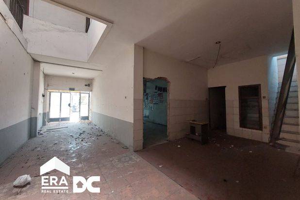 Rumah Kost Butuh Renovasi Dekat Kampus Undip dijual di Tembalang Semarang atas