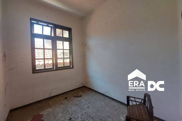 Rumah Kost Butuh Renovasi Dekat Kampus Undip dijual di Tembalang Semarang atas