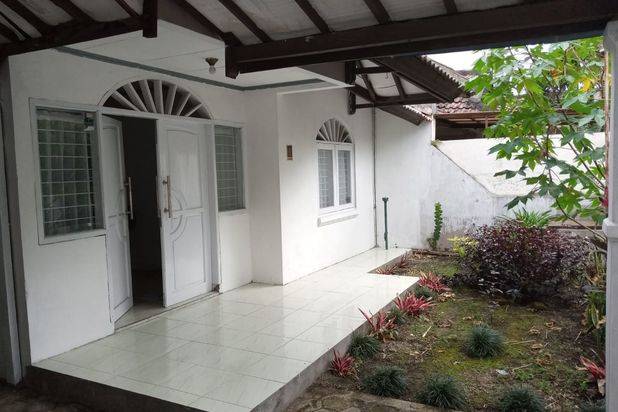 Dijual Rumah Hunian Nyaman Terawat Daerah Antapani