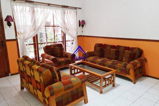 Disewakan Rumah Hunian Cantik Luas Daerah Setiabudi Regency