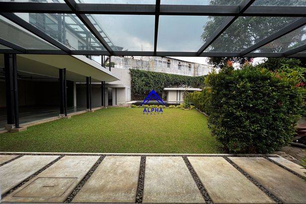 Dijual Rumah Hunian Super Mewah Dan Cantik Daerah Dago