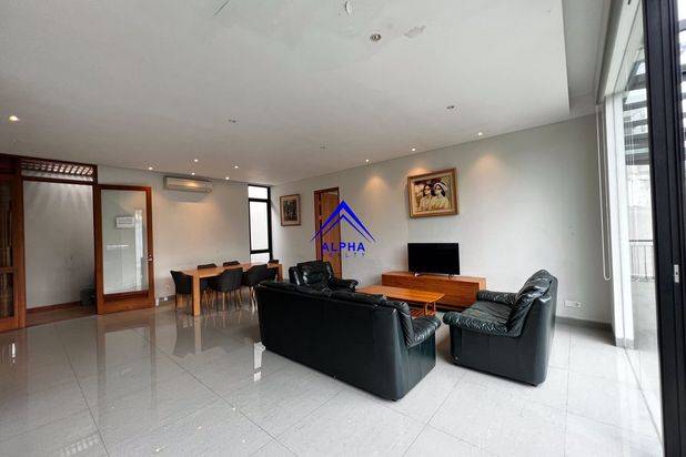 Dijual Rumah Hunian Super Mewah Dan Cantik Daerah Dago