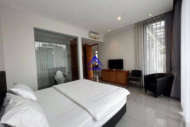 Dijual Rumah Hunian Super Mewah Dan Cantik Daerah Dago