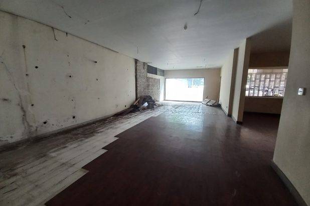 Disewakan Ruang Usaha Super Luas Kawasan Ramai Di Sukajadi