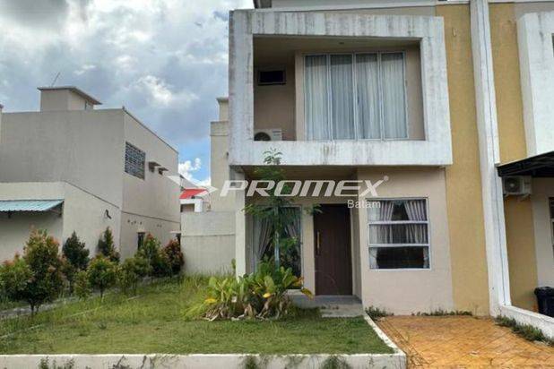 Dijual Cepat Rumah Hook Tengah Monde Residence