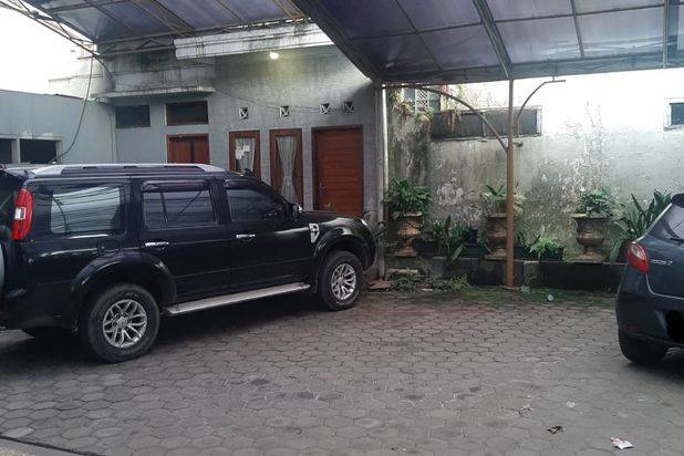 Rumah Istimewa Kamar Banyak di Cihanjuang Cimahi